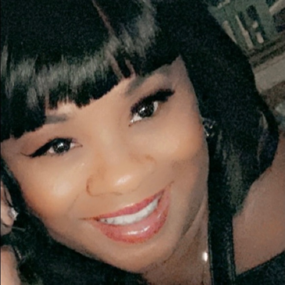 Meet your Posher, Natasha